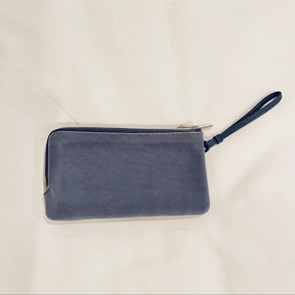 Lululemon 🍋 Wristlet - Picture 2 of 5